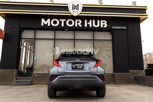 Toyota C-HR 2021 Dark Blue Automatic Used for Sale in Nasr city - 10