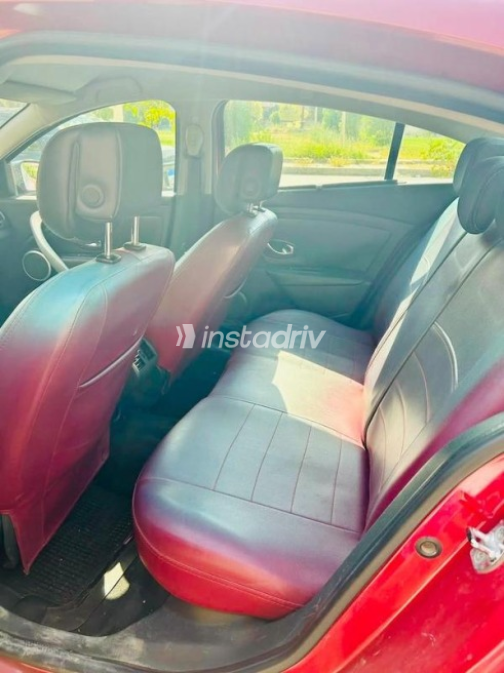 Renault Fluence 2012 Red Automatic Used for Sale in Cairo - 2