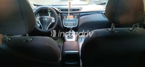 Nissan Qashqai 2016 White Automatic Used for Sale in Shobra - 10