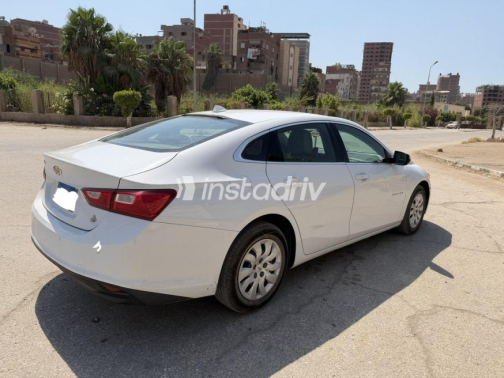 Chevrolet Malibu 2019 White Automatic Used for Sale in El Mahalla - 5