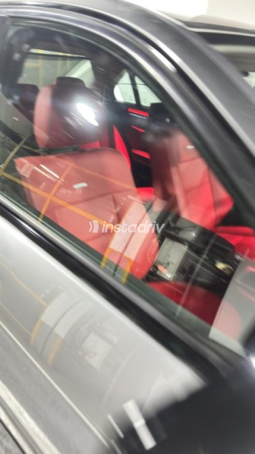 Mercedes E 250 2011 Silver Automatic Used for Sale in Shibin el Kom  - 9