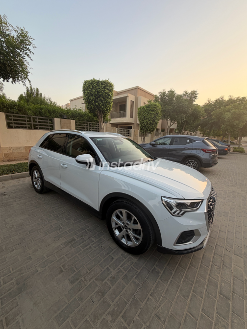 اودي Q3 2022 أبيض أوتوماتيك مستعملة للبيع في القاهرة الكبرى ( القاهرة - الجيزة) - 4