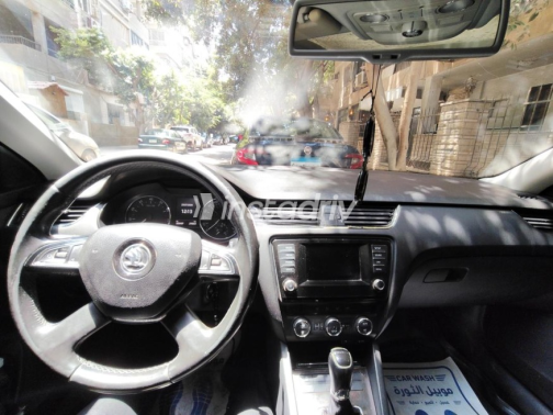 Skoda Octavia A7 2015 White Automatic Used for Sale in Cairo - 8