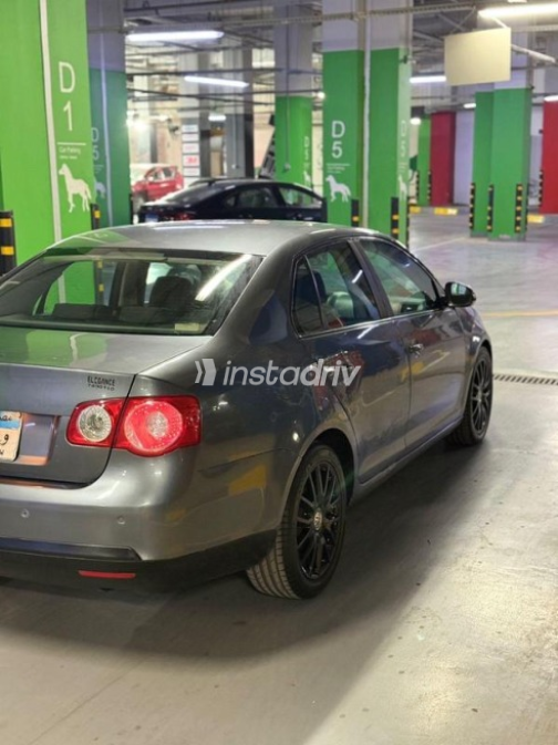 Volkswagen Jetta 2008 Dark Gray Automatic Used for Sale in 10th of Ramadan - 6