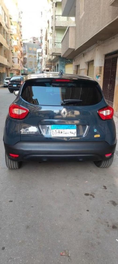 Renault Captur 2017 White Automatic Used for Sale in Greater Cairo ( Cairo + Giza) - 10