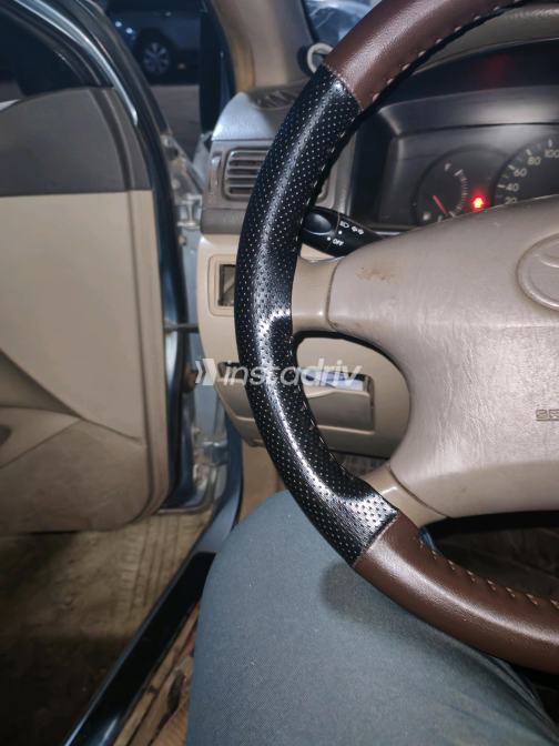 Toyota Corolla 2005 White Automatic Used for Sale in Greater Cairo ( Cairo + Giza) - 1