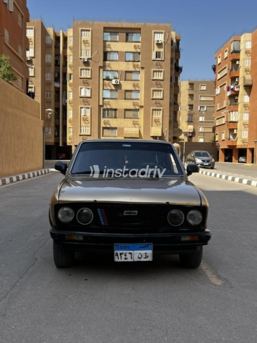 Fiat 132 1978 Gold Automatic Used for Sale in Hadayek October - 1