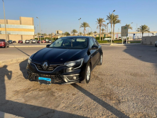 رينو ميجان 2021 أبيض أوتوماتيك مستعملة للبيع في القاهرة الكبرى ( القاهرة - الجيزة)