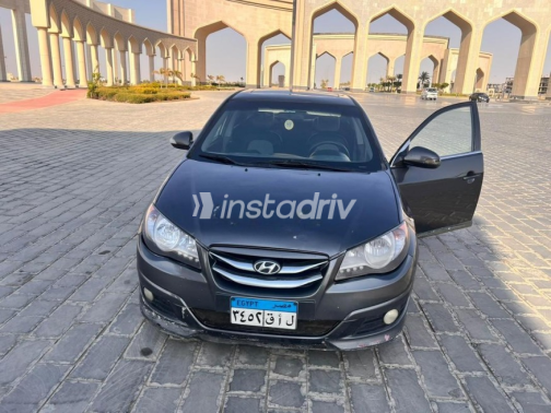 Hyundai Elantra HD 2018 White Automatic Used for Sale in Greater Cairo ( Cairo + Giza) - 5