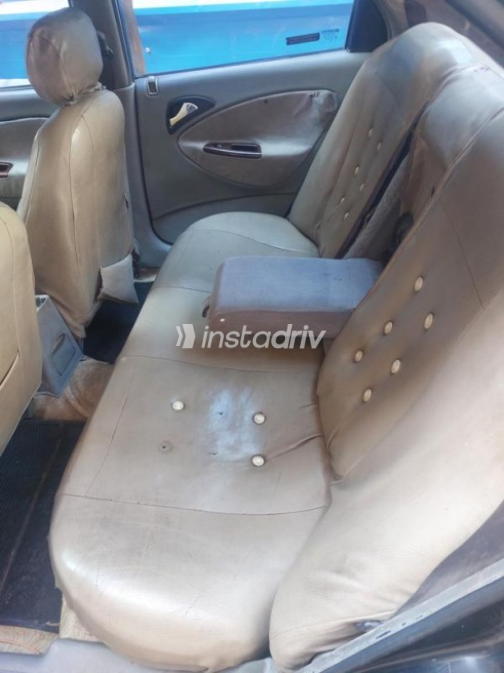 Daewoo Nubira 2 2005 Black Automatic Used for Sale in Sohag - 8
