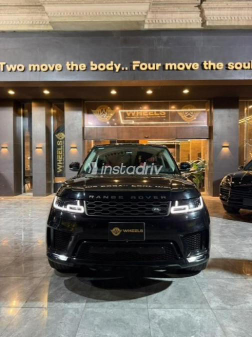 Land Rover Range Rover Sport 2022 Black Automatic Used for Sale in Cairo - 2