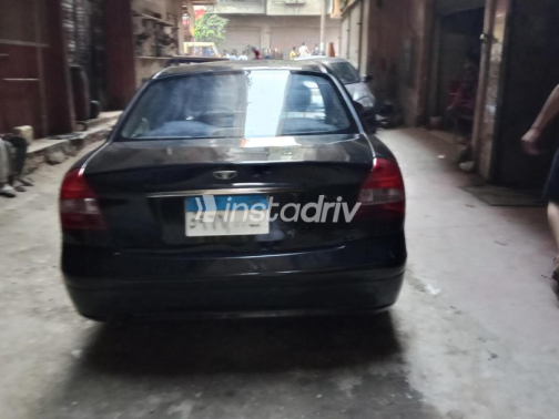 Daewoo Nubira 2 2002 Black Automatic Used for Sale in Cairo - 8