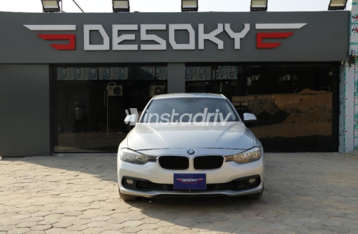 BMW 318 2017 Silver Automatic Used for Sale in Nasr city - 1
