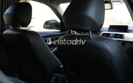 BMW 318 2017 Silver Automatic Used for Sale in Nasr city - 6