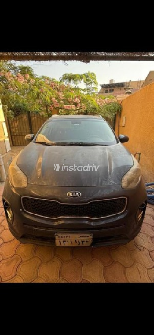 Kia Sportage 2017 White Automatic Used for Sale in Greater Cairo ( Cairo + Giza) - 1