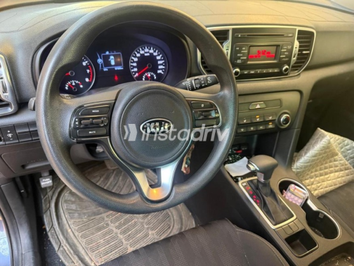 Kia Sportage 2017 White Automatic Used for Sale in Greater Cairo ( Cairo + Giza) - 4