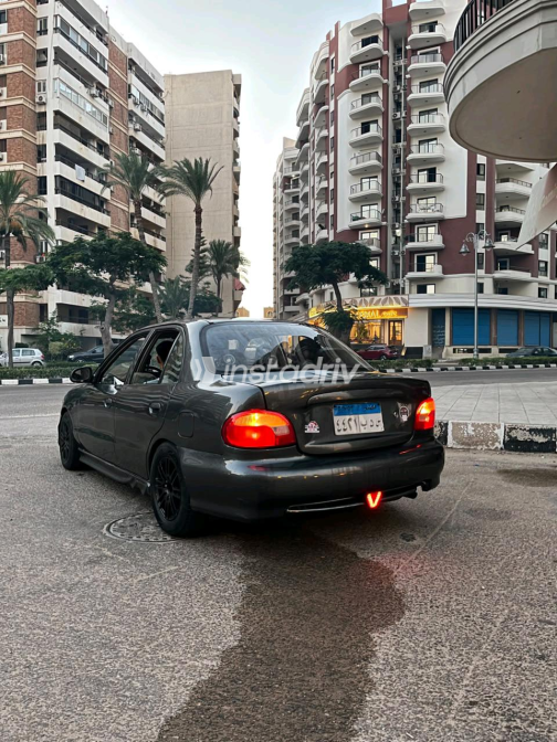 Hyundai Accent 1999 Gray Automatic Used for Sale in Greater Cairo ( Cairo + Giza) - 2
