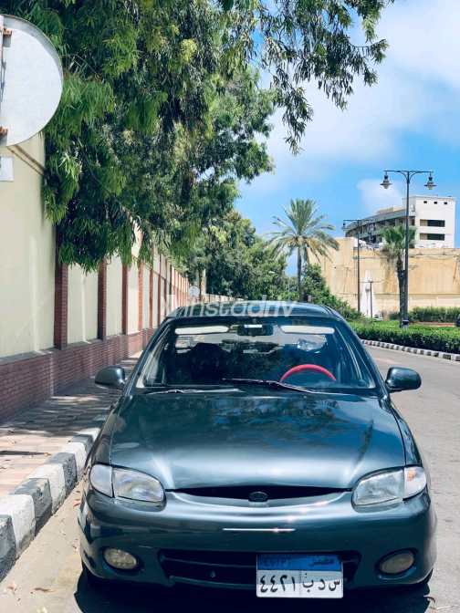 Hyundai Accent 1999 Gray Automatic Used for Sale in Greater Cairo ( Cairo + Giza) - 6