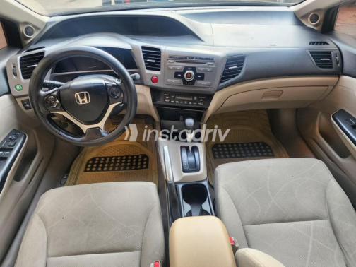 Honda Civic 2012 Red Automatic Used for Sale in Nasr city - 6