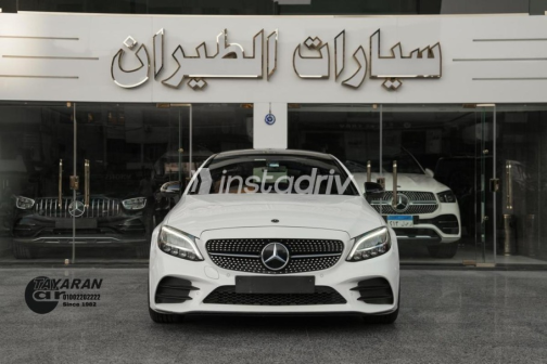 مرسيدس C 300 2020 أبيض أوتوماتيك مستعملة للبيع في مدينة نصر - 1