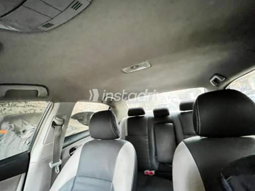 Toyota Corolla 2011 White Automatic Used for Sale in Greater Cairo ( Cairo + Giza) - 2