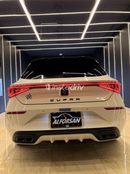 Cupra Leon 2024 White Automatic Used for Sale in Damietta - 4