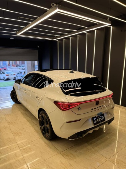Cupra Leon 2024 White Automatic Used for Sale in Damietta - 5
