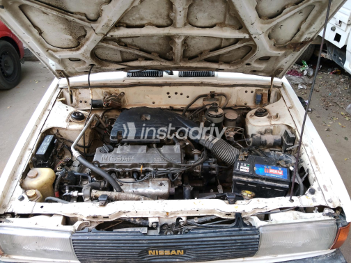 Nissan Sunny 1989 White Manual Used for Sale in Greater Cairo ( Cairo + Giza) - 3