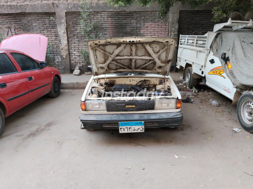 Nissan Sunny 1989 White Manual Used for Sale in Greater Cairo ( Cairo + Giza) - 4