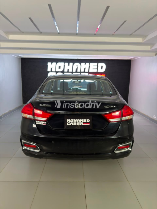 Suzuki Swift 2022 Black Automatic Used for Sale in Greater Cairo ( Cairo + Giza) - 8