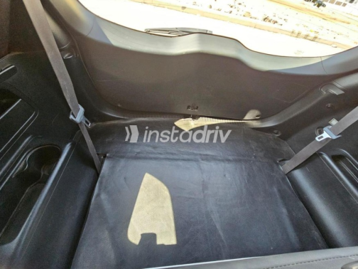 Kia Carens 2017 White Automatic Used for Sale in Greater Cairo ( Cairo + Giza) - 3