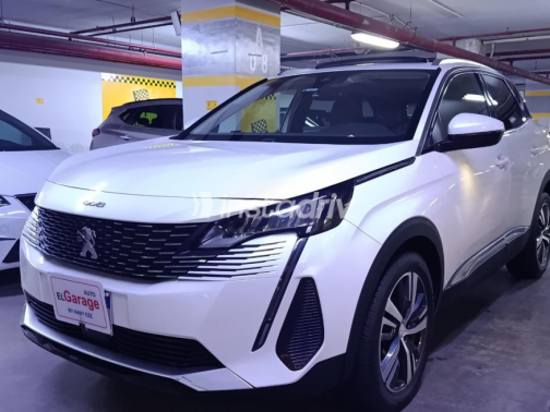 Peugeot 3008 2021 White Automatic Used for Sale in Cairo - 2