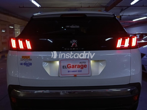 Peugeot 3008 2021 White Automatic Used for Sale in Cairo - 4