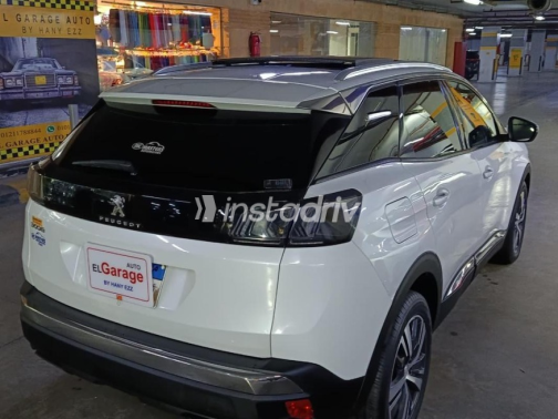 Peugeot 3008 2021 White Automatic Used for Sale in Cairo - 5