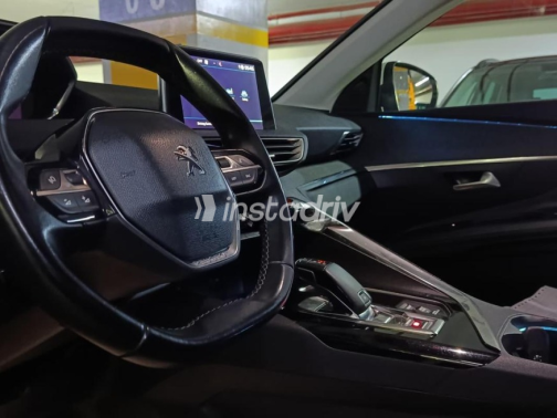 Peugeot 3008 2021 White Automatic Used for Sale in Cairo - 9
