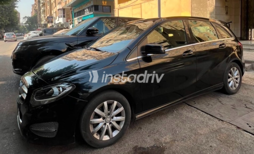 مرسيدس B 180 2015 أسود أوتوماتيك مستعملة للبيع في القاهرة الكبرى ( القاهرة - الجيزة) - 3