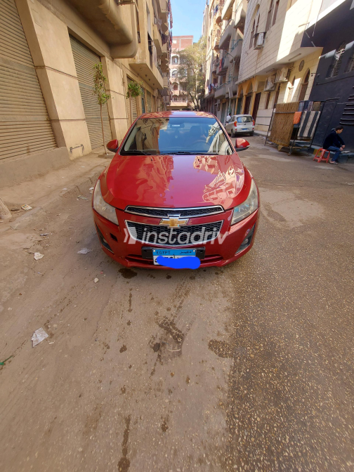 Chevrolet Cruze 2015 White Automatic Used for Sale in Greater Cairo ( Cairo + Giza) - 3