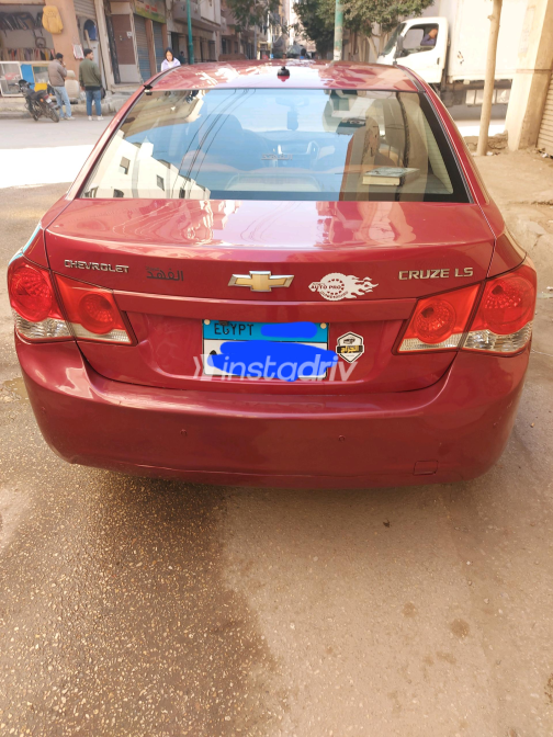 Chevrolet Cruze 2015 White Automatic Used for Sale in Greater Cairo ( Cairo + Giza) - 6