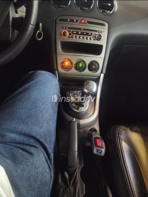 Peugeot 3008 2012 Dark Blue Automatic Used for Sale in Cairo - 7