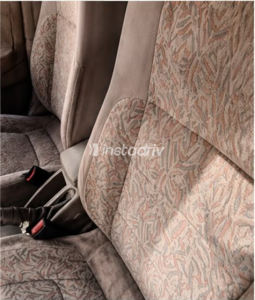 Nissan Sunny 2001 Black Manual Used for Sale in Greater Cairo ( Cairo + Giza) - 2