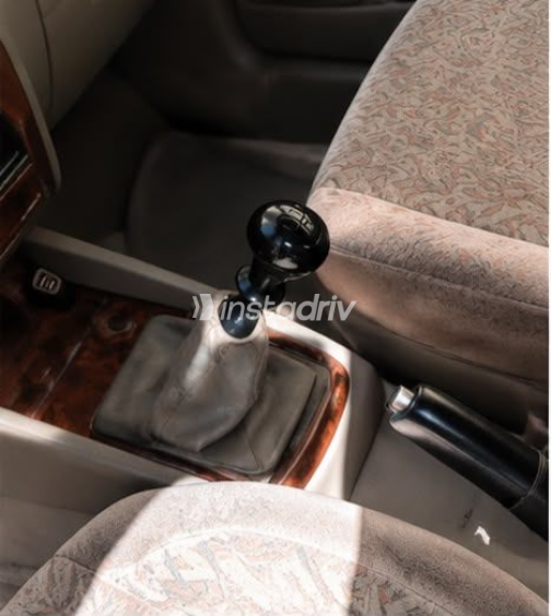 Nissan Sunny 2001 Black Manual Used for Sale in Greater Cairo ( Cairo + Giza) - 3