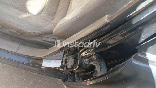 Nissan Sunny 2001 Black Manual Used for Sale in Greater Cairo ( Cairo + Giza) - 8