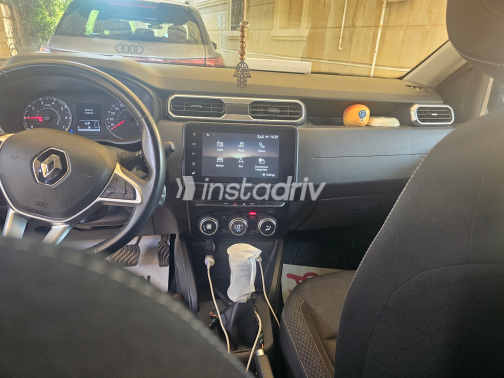 Renault Duster 2022 Gold Automatic Used for Sale in Greater Cairo ( Cairo + Giza) - 1