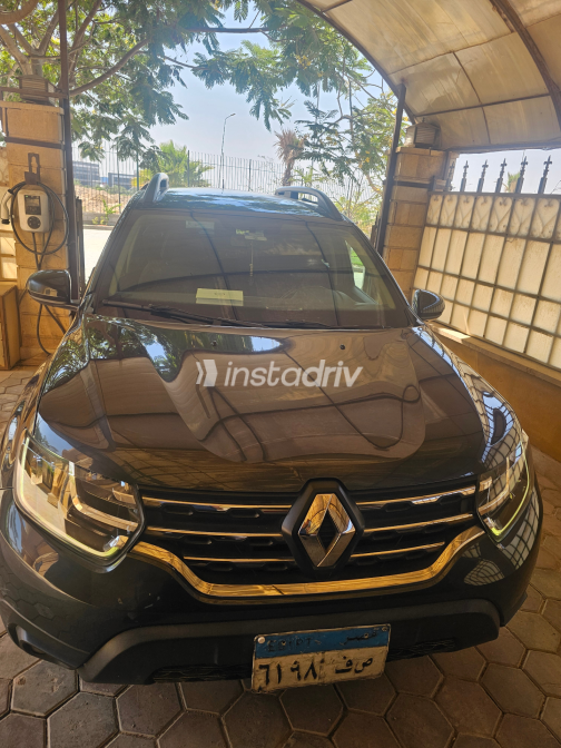 Renault Duster 2022 Gold Automatic Used for Sale in Greater Cairo ( Cairo + Giza) - 2