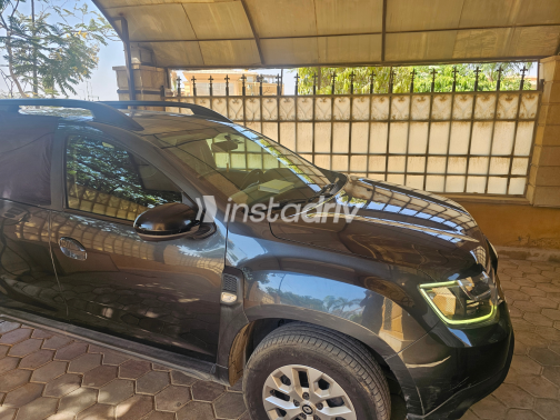 Renault Duster 2022 Gold Automatic Used for Sale in Greater Cairo ( Cairo + Giza) - 4
