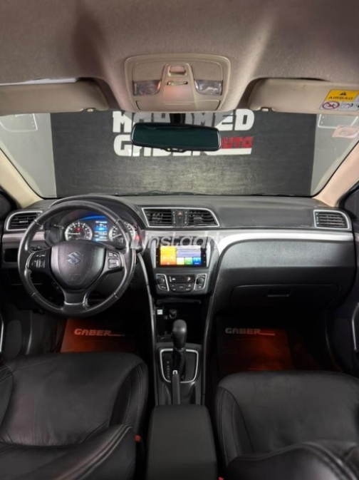 Suzuki Ciaz 2022 Black Automatic Used for Sale in Cairo - 4