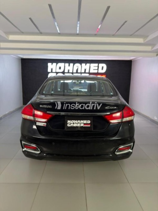 Suzuki Ciaz 2022 Black Automatic Used for Sale in Cairo - 8