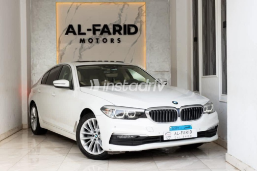 بي ام دبليو 520 2019 أبيض أوتوماتيك مستعملة للبيع في القاهرة الكبرى ( القاهرة - الجيزة) - 3