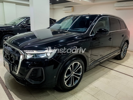 اودي Q7 2025 أسود أوتوماتيك مستعملة للبيع في القاهرة الكبرى ( القاهرة - الجيزة) - 7