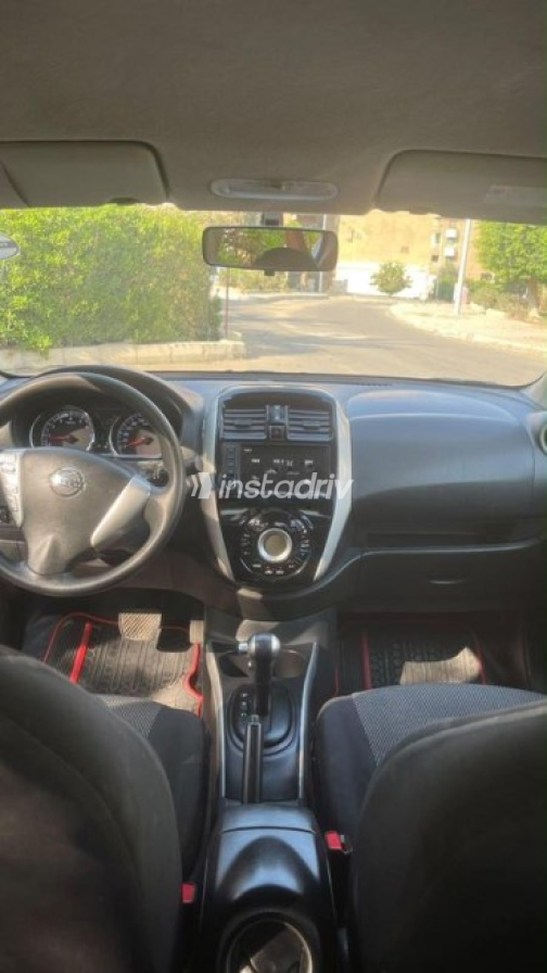 Nissan Sunny 2023 White Automatic Used for Sale in Greater Cairo ( Cairo + Giza) - 6